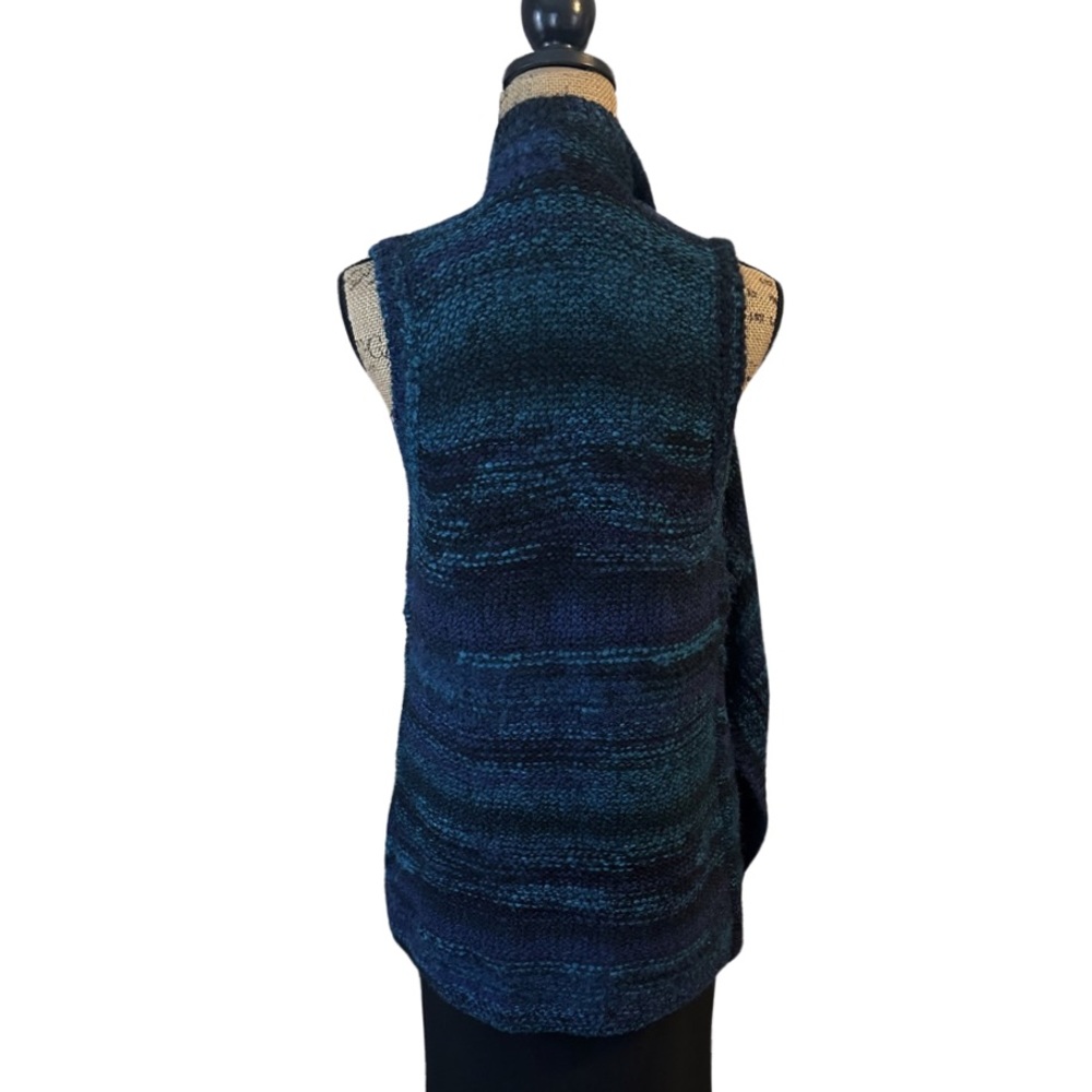VINCE Boucle Knit Waterfall Sweater Vest - Picture 6 of 9